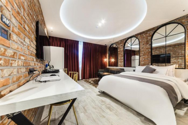 Astro Hotel - Gyeonggi Province