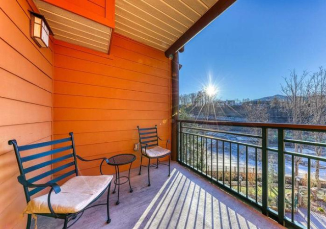 Baskins Creek Condos by TS - Gatlinburg