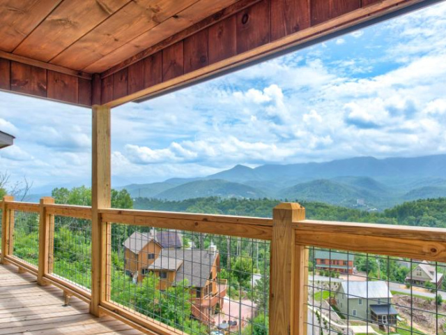 Breathless Views - Gatlinburg
