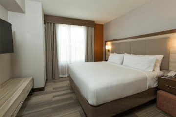Holiday Inn Express & Suites S Lake Buena Vista by IHG
