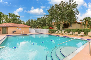 Alhambra Villas