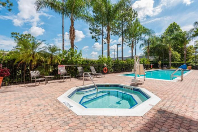 Hampton Inn & Suites Orlando-South Lake Buena Vista - Kissimmee