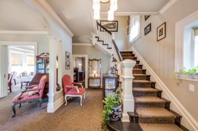 O Canada House Bed & Breakfast - Vancouver