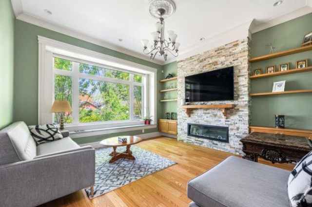 Vancouver Haven: Luxurious Private Bedroom near Attractions - Vancouver