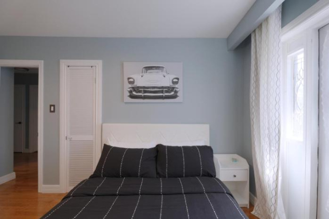 Private room near Finch station Toronto - Toronto
