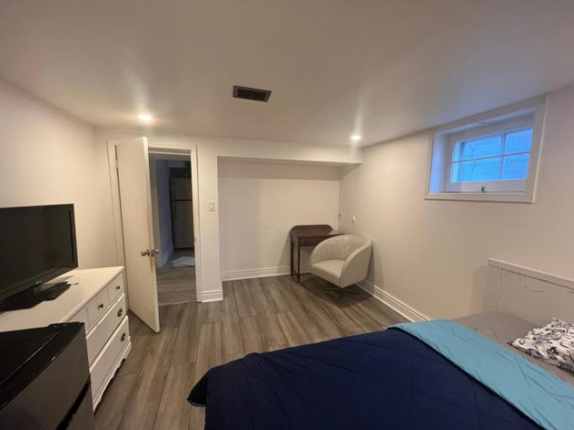 Chic and large private room - Toronto