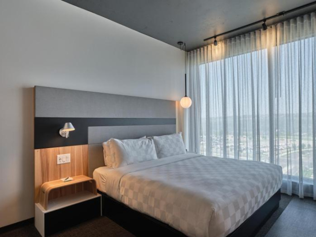 Alt Hotel Calgary University District - Calgary