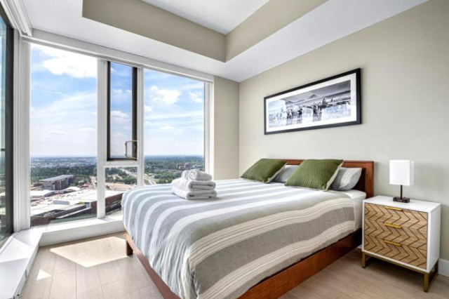 DT PRIME Location, FREE Banff Pass, Gym & Parking! - Calgary