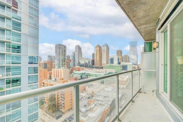Luxury 2BR Condo - King Bed - Stunning City Views - 卡爾加里