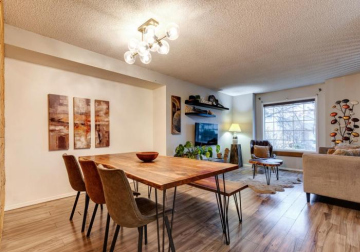 Cheerful 5-Bedroom with free parking on premises
