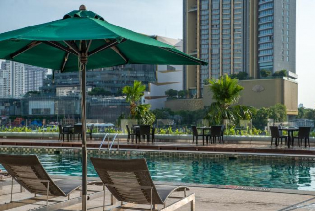 Royal Orchid Sheraton Riverside Hotel Bangkok - Bangkok