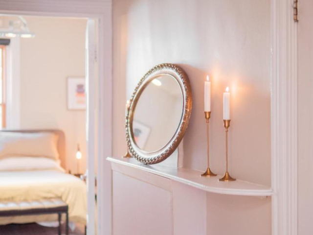 Big Bright and Beautiful 2br Apt in Westmount - Montreal