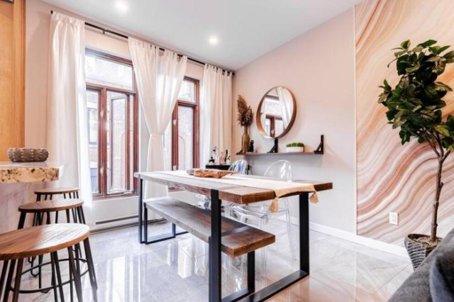 Luxury Old Port of Montreal Designer Unit - Montreal