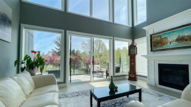 Luxury 5Bed 4Bath Home in West Saanich - Victoria