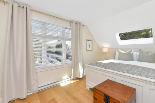 Hampshire House Executive Stay - Victoria