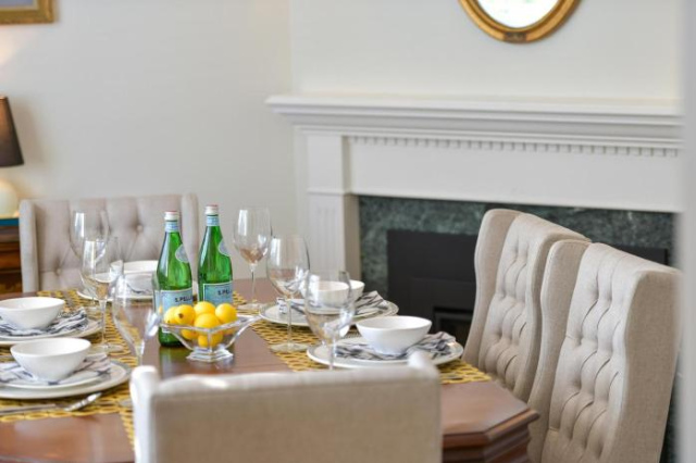 Hampshire House Executive Stay - Victoria