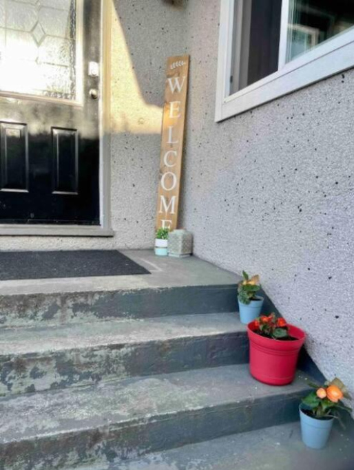 Spacious home with huge garden - Victoria