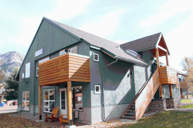 Waterton Lakes Lodge Resort - Alberta