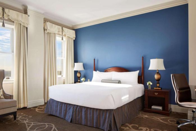 Fairmont Hotel Macdonald - 艾伯塔省