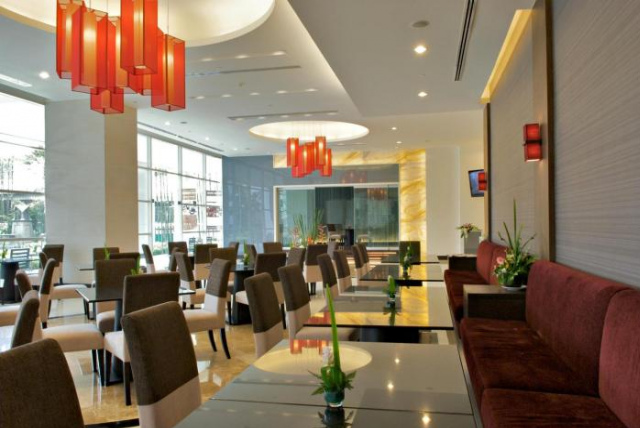 曼谷沙吞路耐拉提瓦斯公寓酒店 - 曼谷