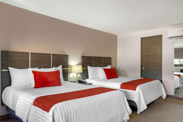 Comfort Hotel Queretaro - Queretaro