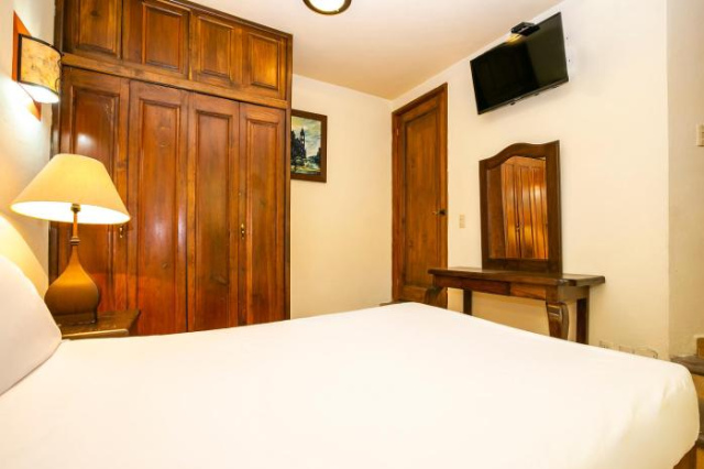 Hotel Casa del Virrey & Suites - Morelia