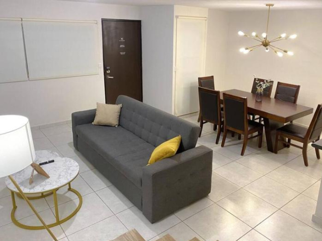 Modern Gated Townhouse 5 Min from Plaza Altozano - Morelia