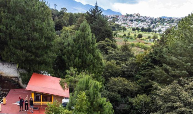 Casa 4 Estaciones Bed and Breakfast - San Cristobal