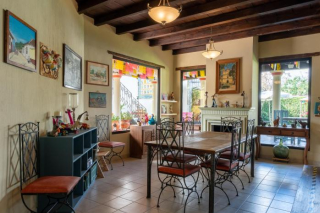Hotel Ocho Barrios - San Cristobal