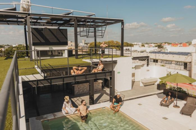 Caleta Hostel Rooftop & Pool - 坎昆