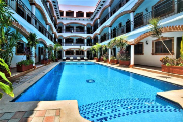 Hotel Colonial Playa del Carmen - 普拉亞德爾卡曼 最低房價1660元