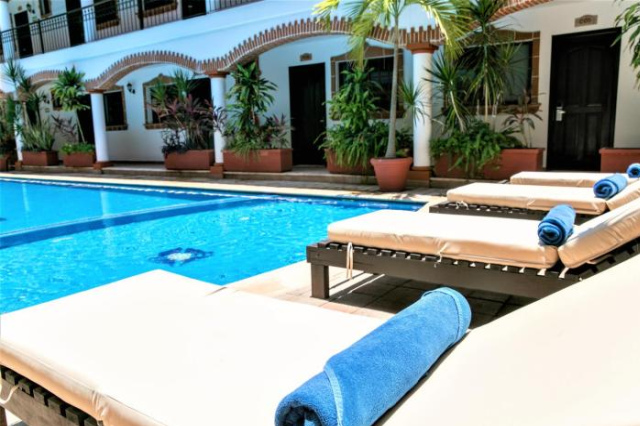 Hotel Colonial Playa del Carmen - Playa del Carmen