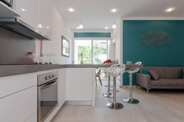 Premium 2BR Apartment and Rooftop Pool - Best Spot on 5th Av! - Playa del Carmen