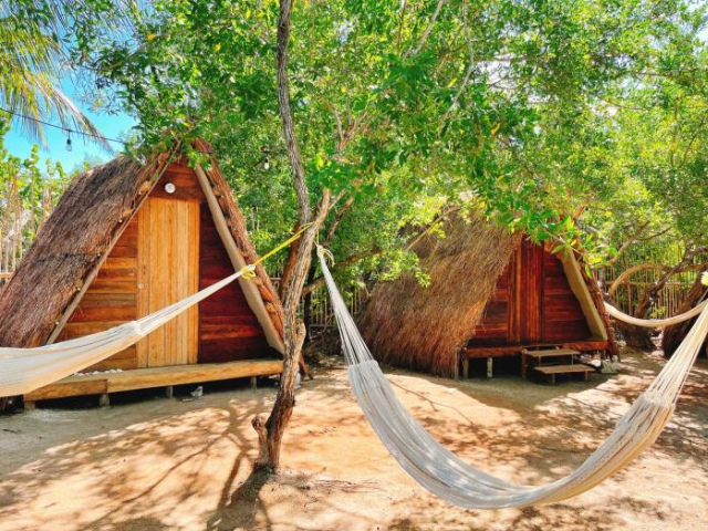 La Aldea Holbox Cabañas y Camping - 斯島