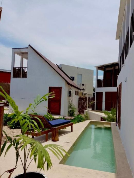 Bungalow Unico En Holbox Con Alberca Privada, En Una Propiedad Que Solo Tiene 3 Ujunidades. B2 - Cozumel