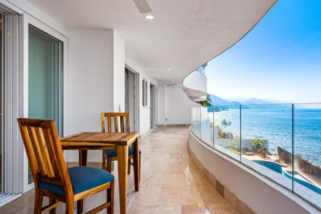 Blue Horizon 301 - Puerto Vallarta