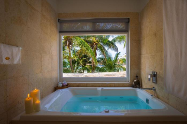 Lotus Beach Hotel - Adults Only - Isla Mujeres