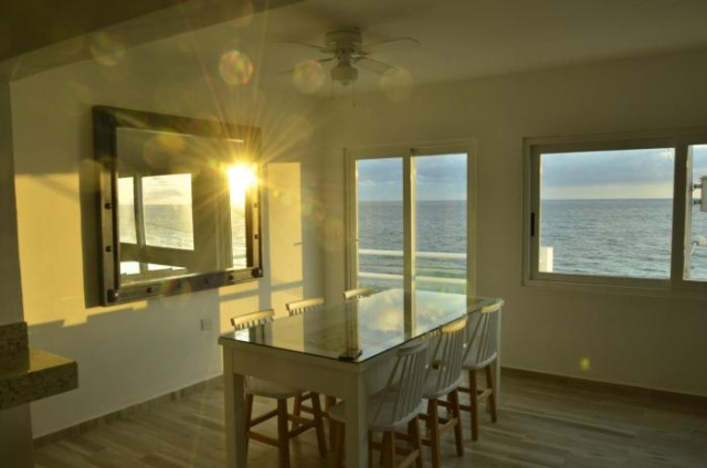 AR Ocean View Apartments - Isla Mujeres