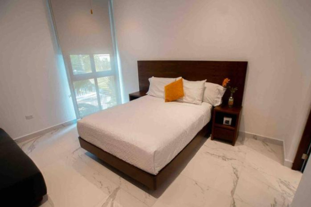 Casa Moderna de 4 Pisos Con Rooftop Vista Al Mar - Isla Mujeres