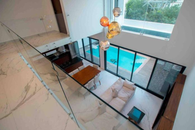 Casa Moderna de 4 Pisos Con Rooftop Vista Al Mar - Isla Mujeres