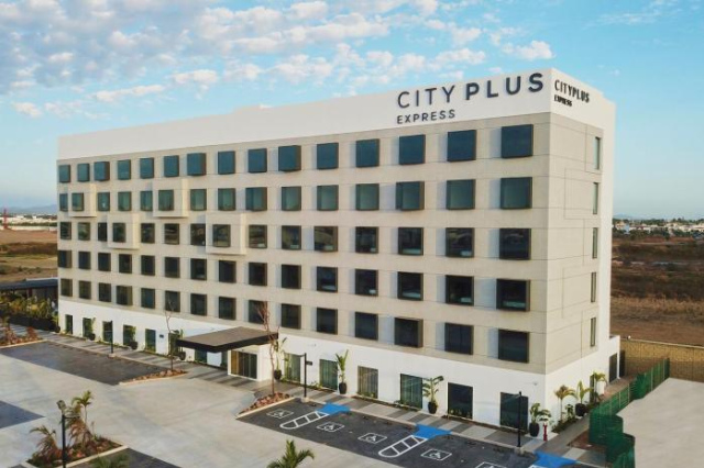 City Express Plus by Marriott Mazatlan - 馬薩特蘭
