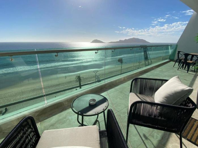 Departamento Panorámico, hermosa propiedad frente al mar, ubicación perfecta y vistas increíbles! - Mazatlan