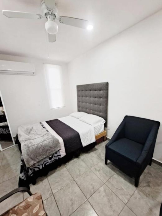 Departamento #1 - 4 Personas - 2 Minutos Malecon y Playas - Mazatlan