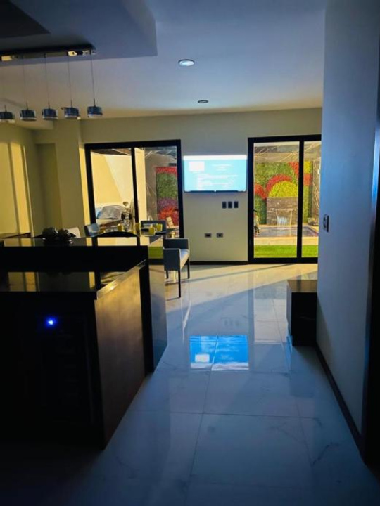 CASA CON ALBERCA PRIVADA EN MAZATLAN - Mazatlan