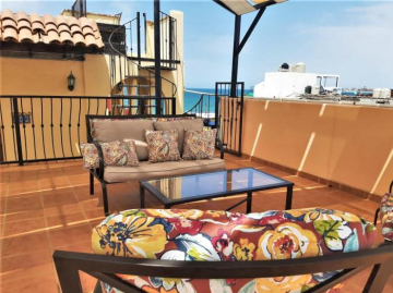 Loft with rooftop deck in the Malecon - Unit #206 - 佩納斯科港 最低房價6500元