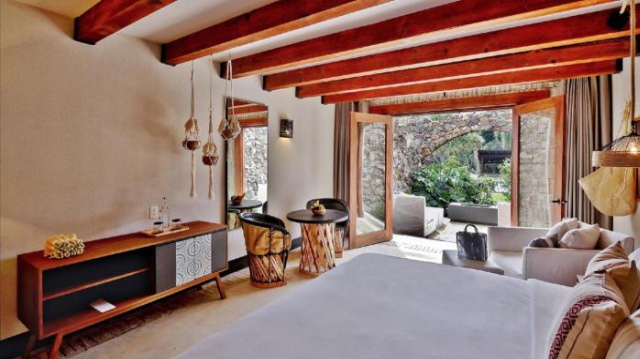 Amomoxtli - Tepoztlan