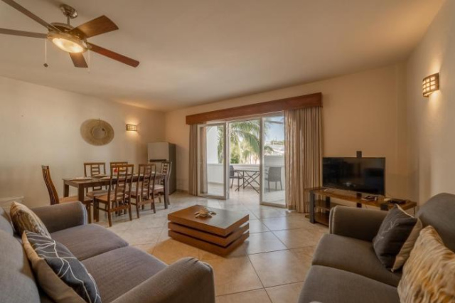 Hotel & Suites El Moro - La Paz