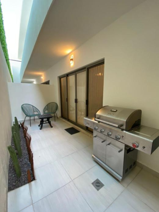 Luxury 2 Bedroom Apt 3 Min Away from the Boardwalk/Malecon - La Paz