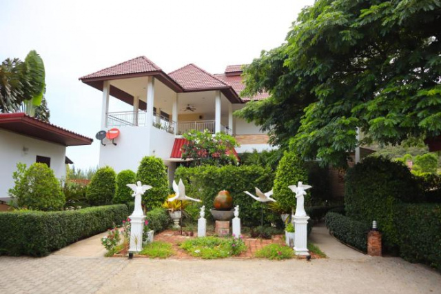 Pranburi Hillside Resort - Pranburi