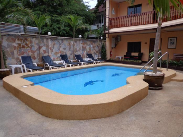 Phratamnak Inn Hotel & Guesthouse - 100 mtr from the beach - South Pattaya